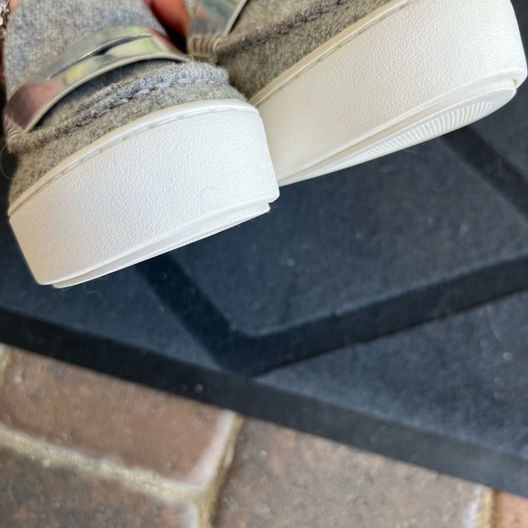 Michael Michael Kors Gray Poppy Flannel Slip On Loafers - Picture 10 of 11